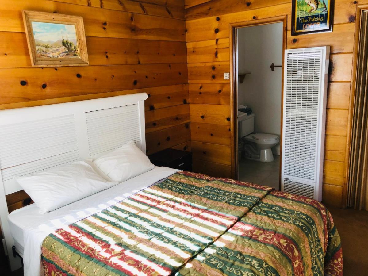 Mountain View Cabins Wrightwood Exterior photo
