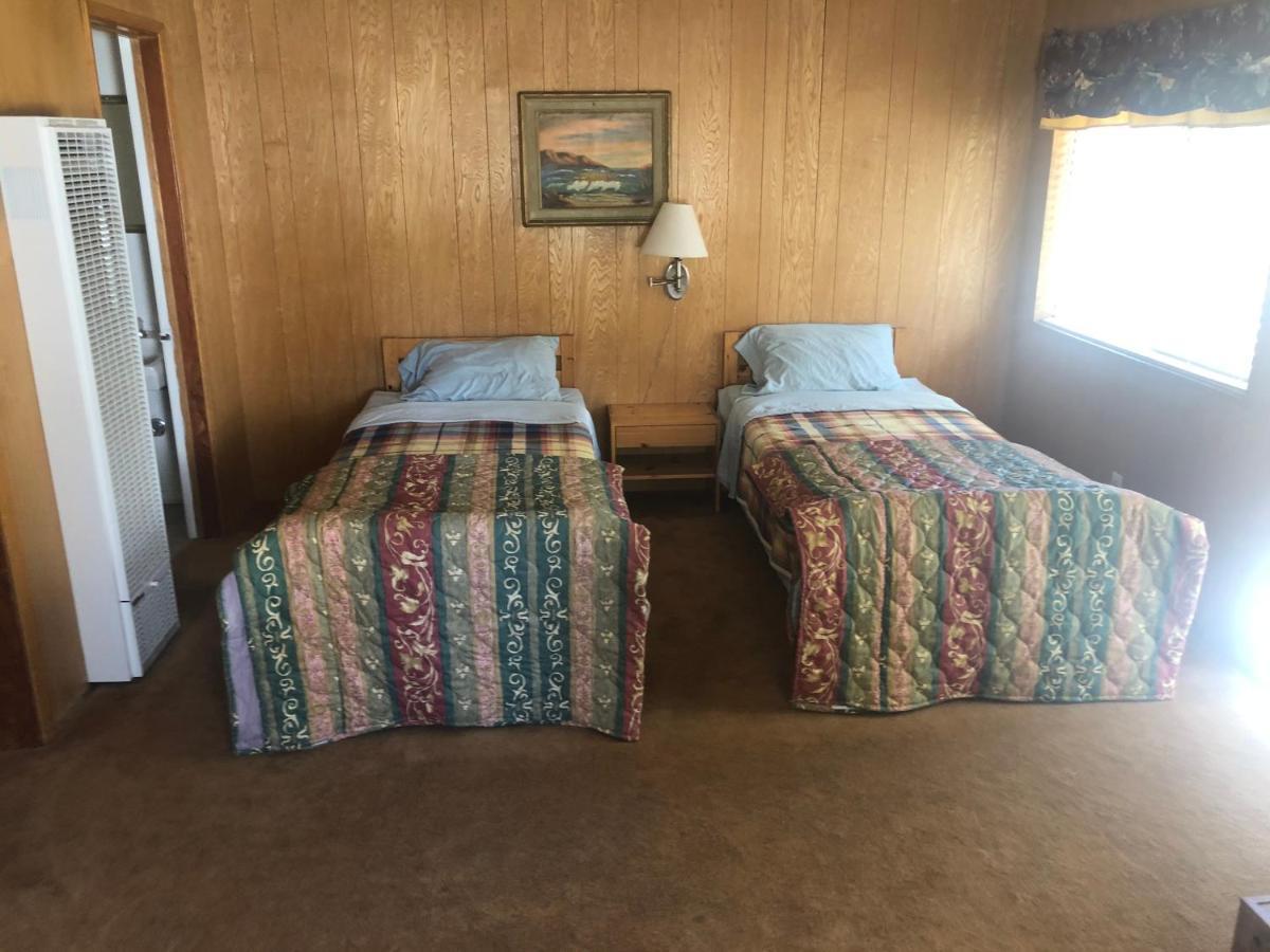 Mountain View Cabins Wrightwood Exterior photo