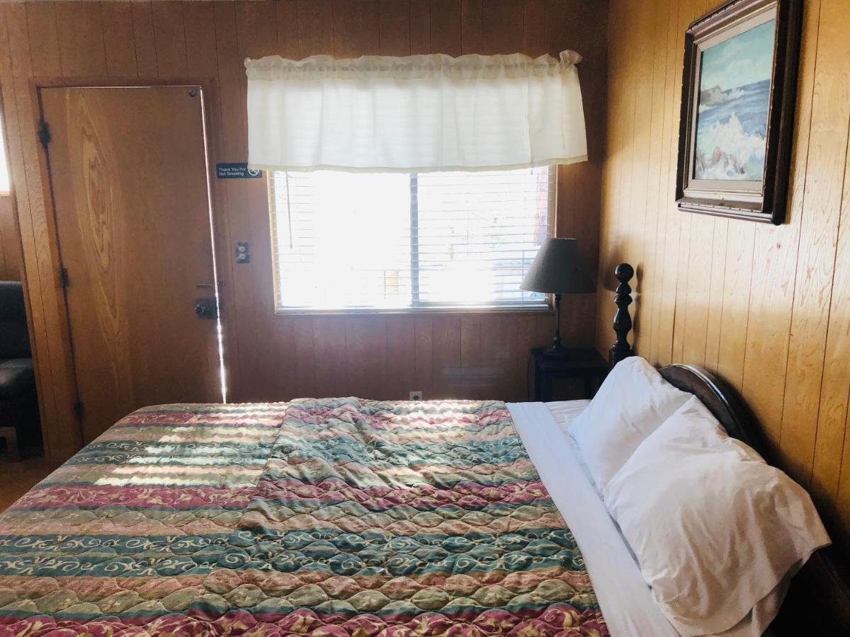 Mountain View Cabins Wrightwood Exterior photo
